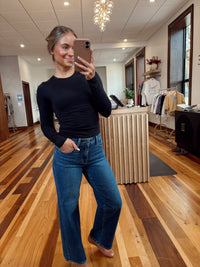 The Signature Denim - Dark Wash